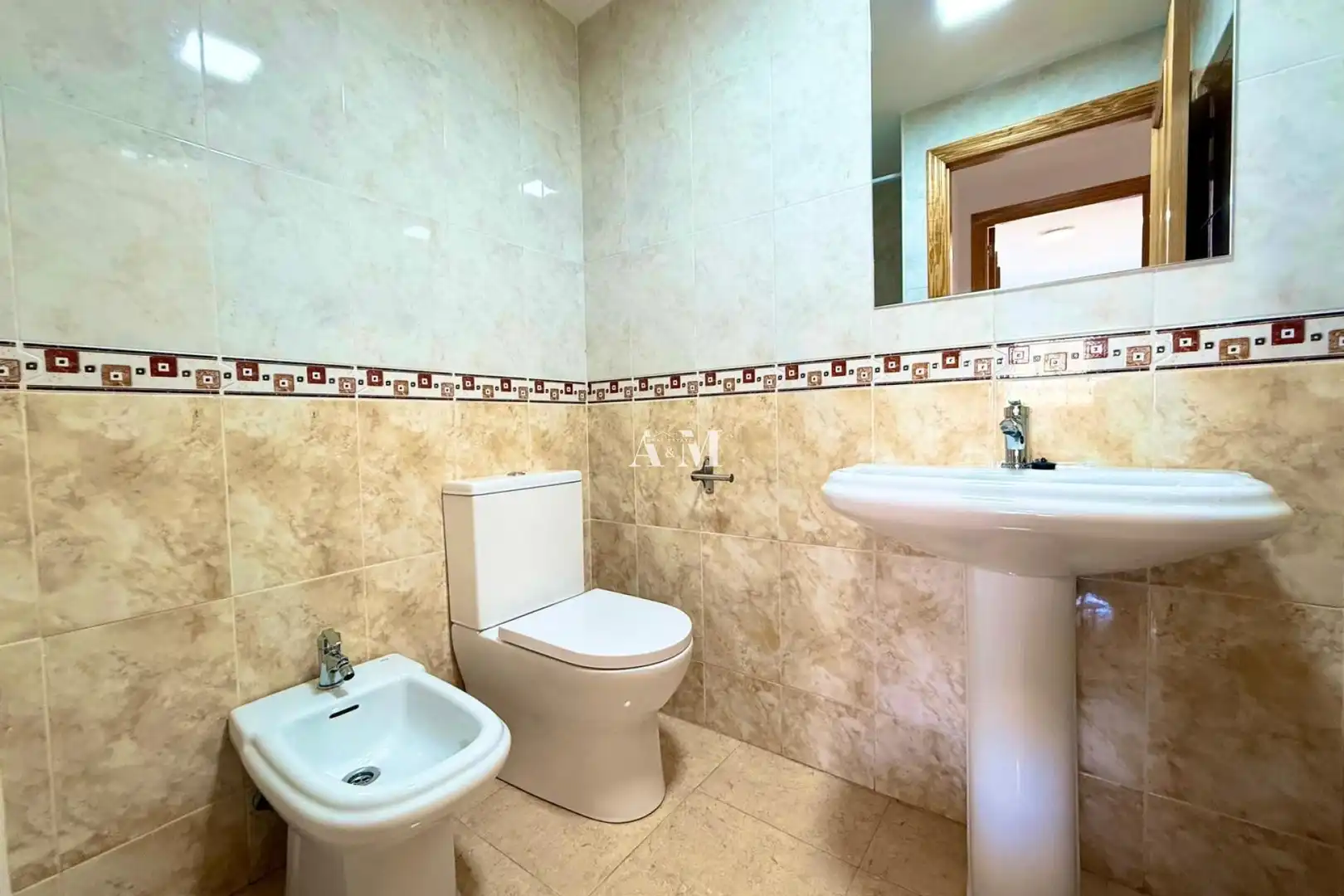 Bathroom of Flat for rent in Almoradí  with Air Conditioner, Heating and Terrace