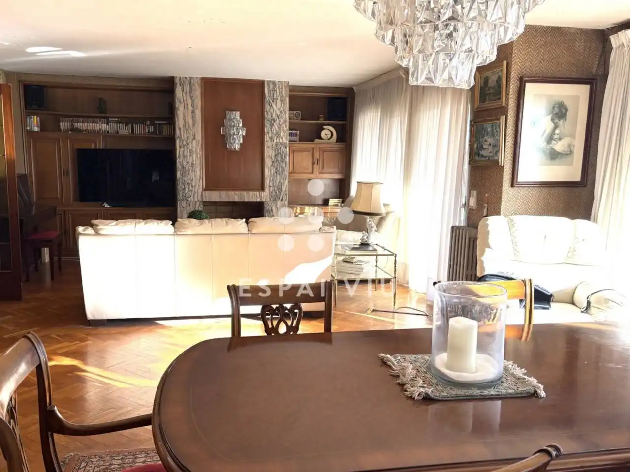 Sala d'estar de Pis en venda en Terrassa amb Calefacció, Parquet i Terrassa