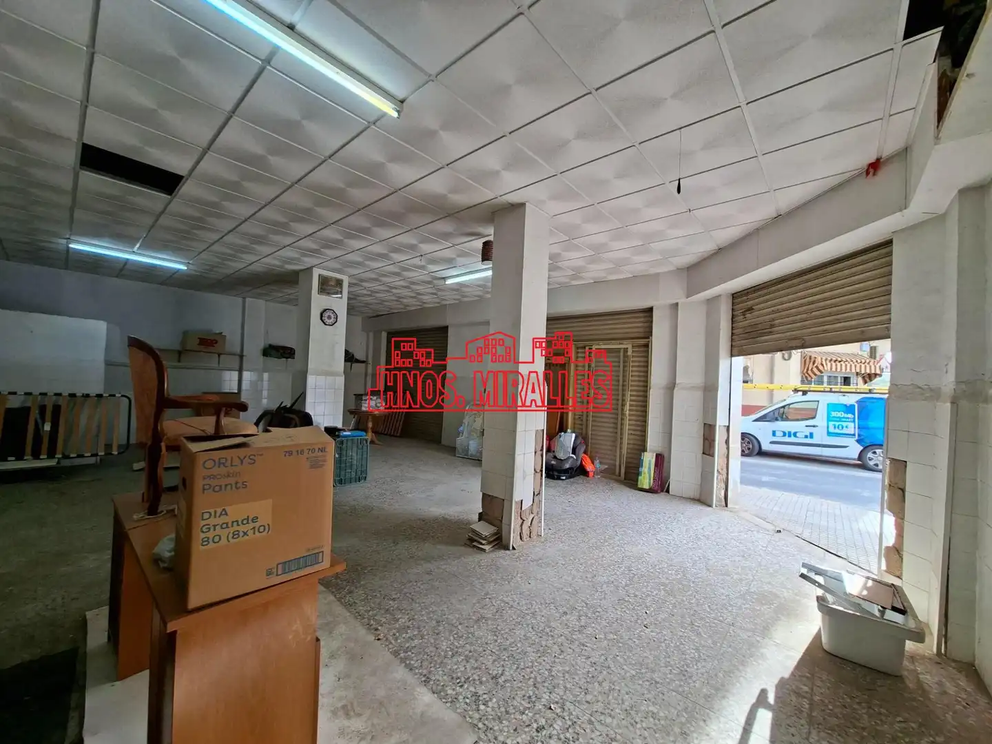 Locale commerciale in vendita a Aspe Centro