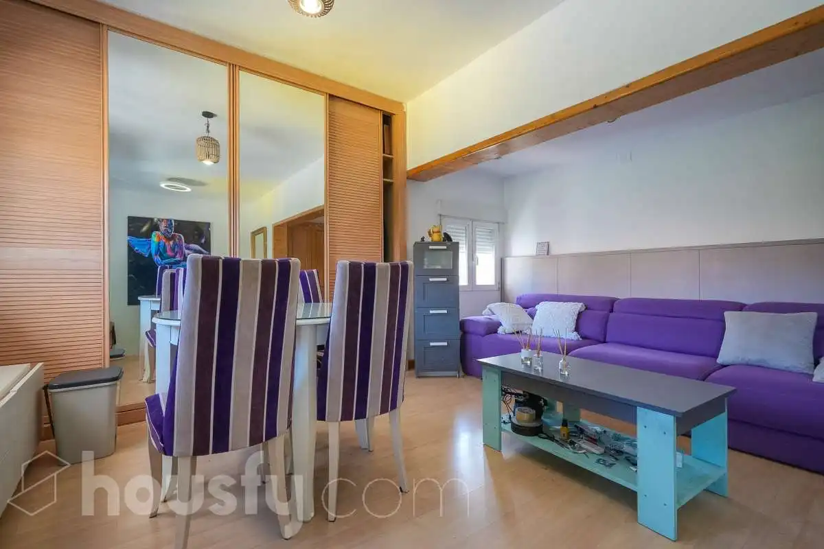 Sala d'estar de Casa o xalet en venda en Pozuelo de Alarcón amb Aire condicionat, Calefacció i Jardí privat
