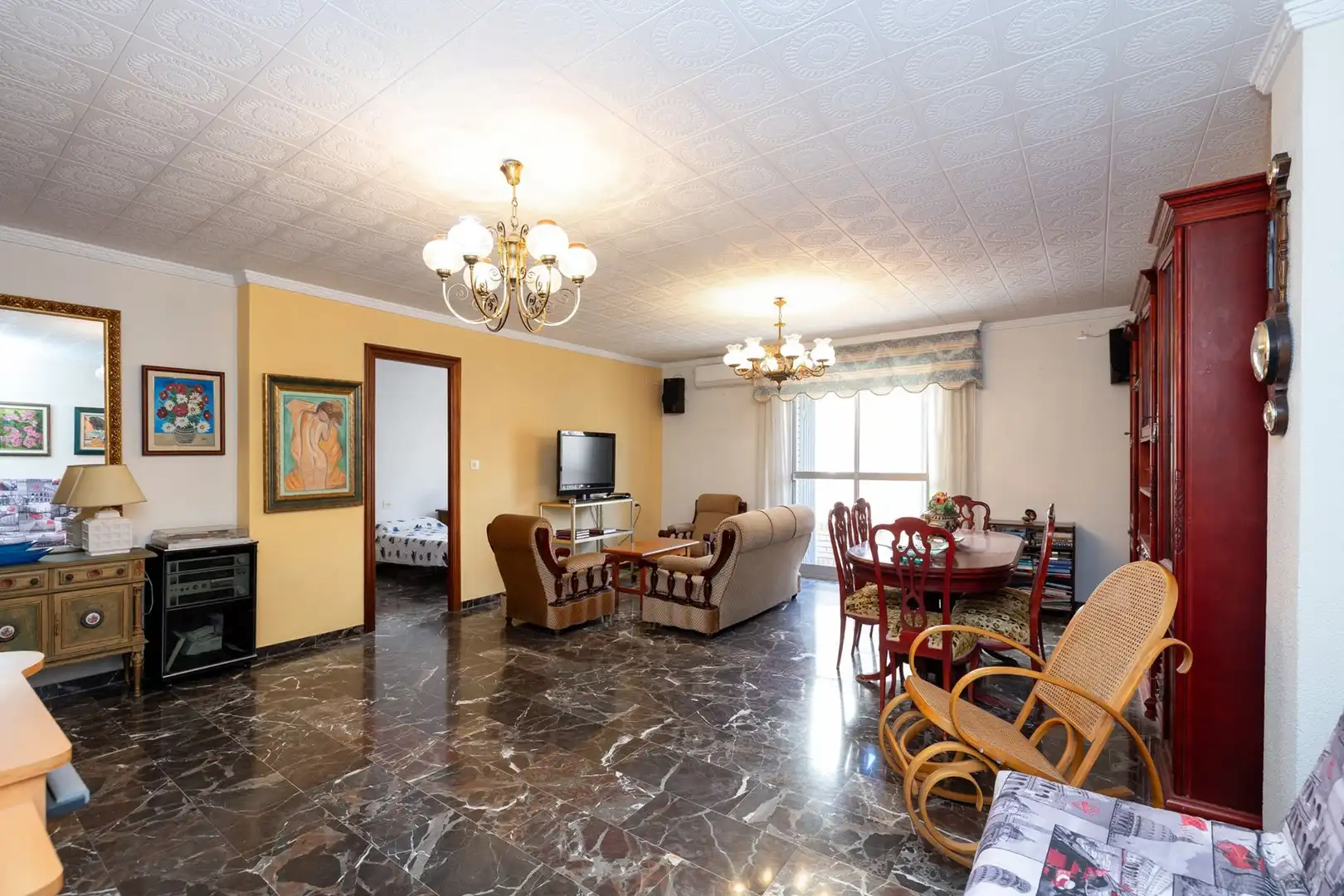 Sala de estar de Casa adosada en venta en Motril con Aire acondicionado, Calefacción y Terraza