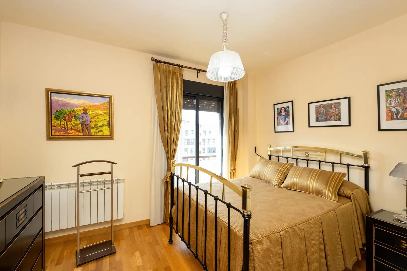 Bedroom of Attic for sale in Granada  with Heating, Terrace and Storage room