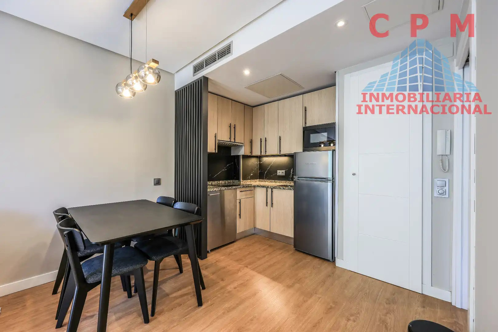 Kitchen of Flat for rent in Madrid  with Air Conditioner, Heating and Parquet flooring