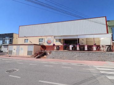 Locale commerciale in vendita a Ciudad Quesada