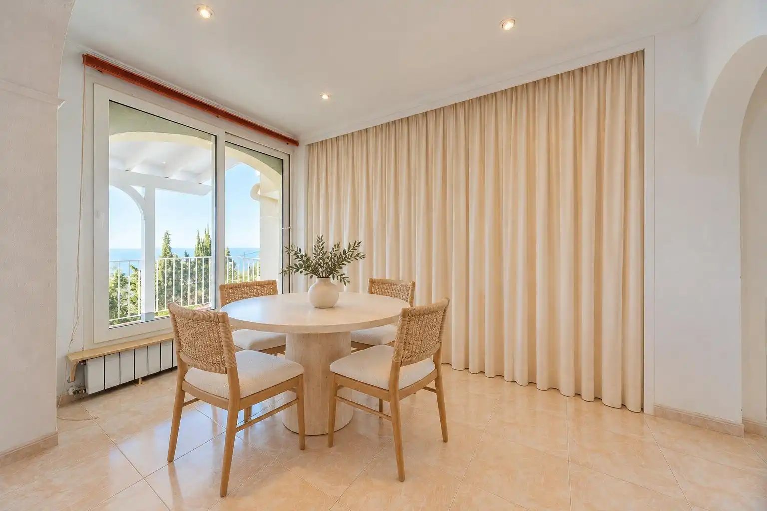 Villa avec piscine à vendre à Las Rotas / Les Rotes, imagen 2