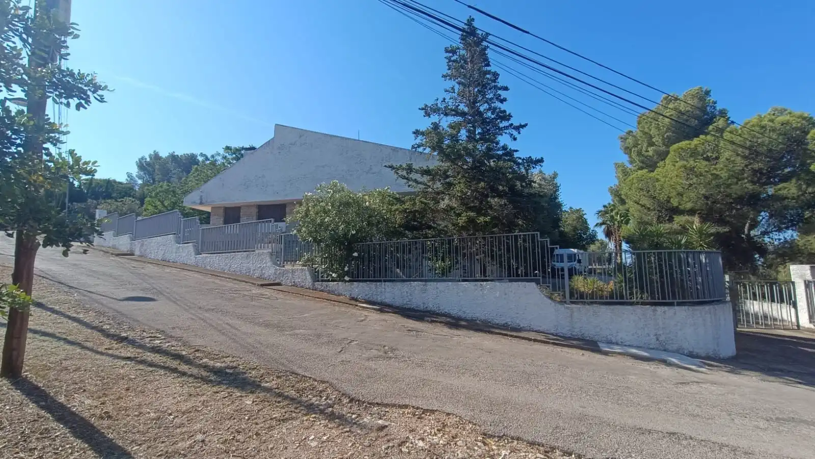 Vista exterior de Casa o xalet en venda en Tortosa amb Aire condicionat, Calefacció i Jardí privat