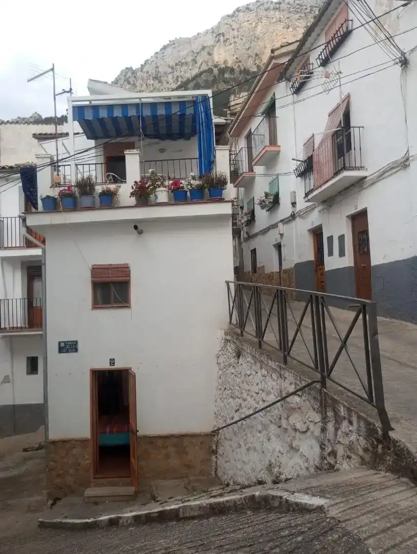 Vista exterior de Casa adosada de alquiler en Cazorla con Aire acondicionado, Amueblado y Horno