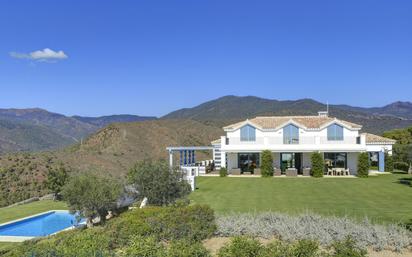 Jardí de Casa o xalet en venda en Benahavís amb Terrassa i Piscina