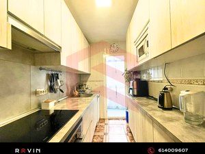 Kitchen of Flat for share in  Jaén Capital  with Air Conditioner, Heating and Furnished