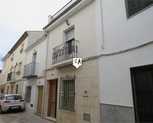 Vista exterior de Casa adosada en venda en Alcaudete amb Terrassa