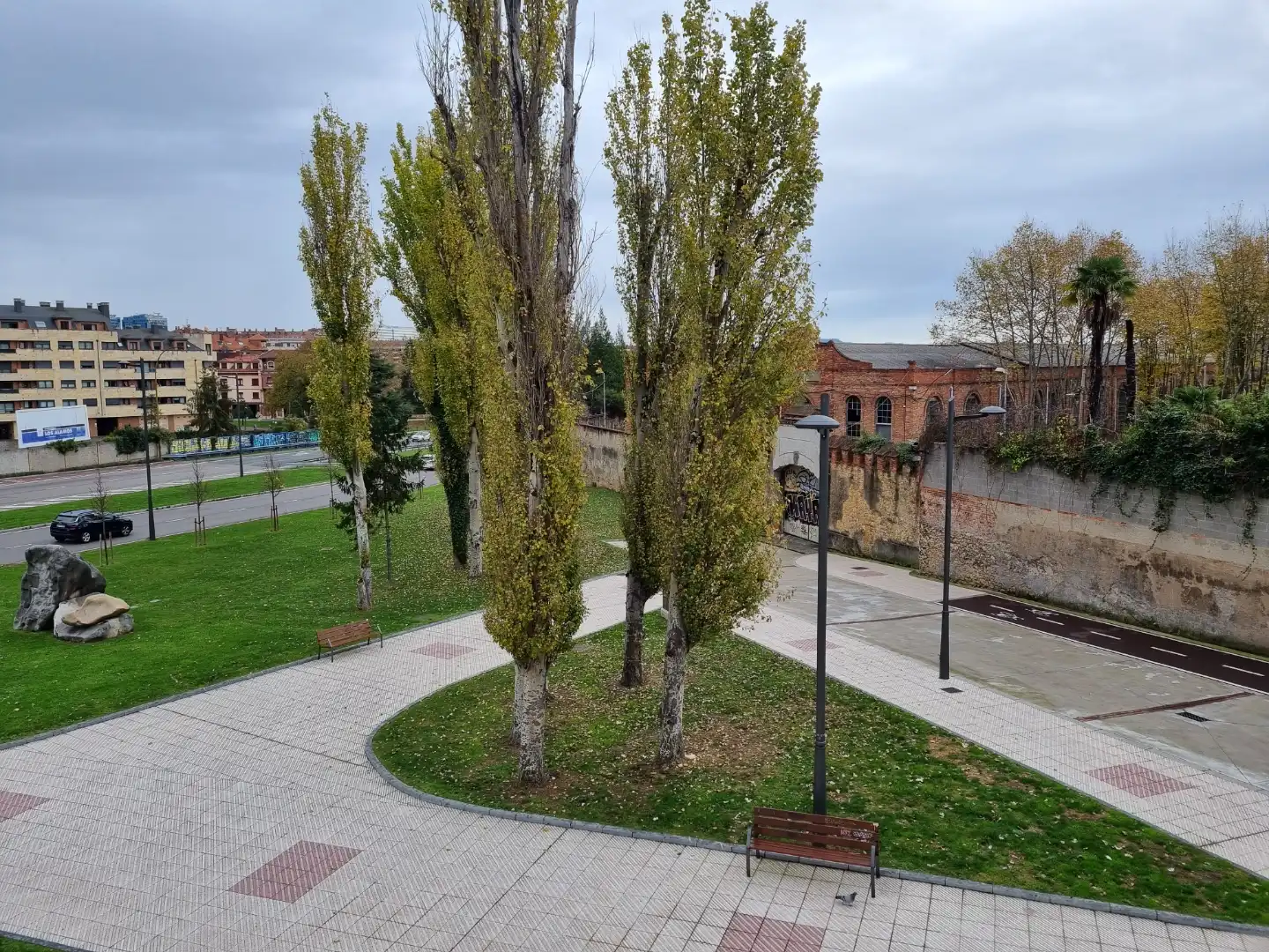 Vista exterior de Pis en venda en Oviedo 