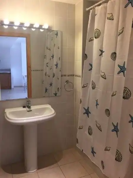 Baño de Apartamento de alquiler en Montuïri con Amueblado, Horno y Lavadora
