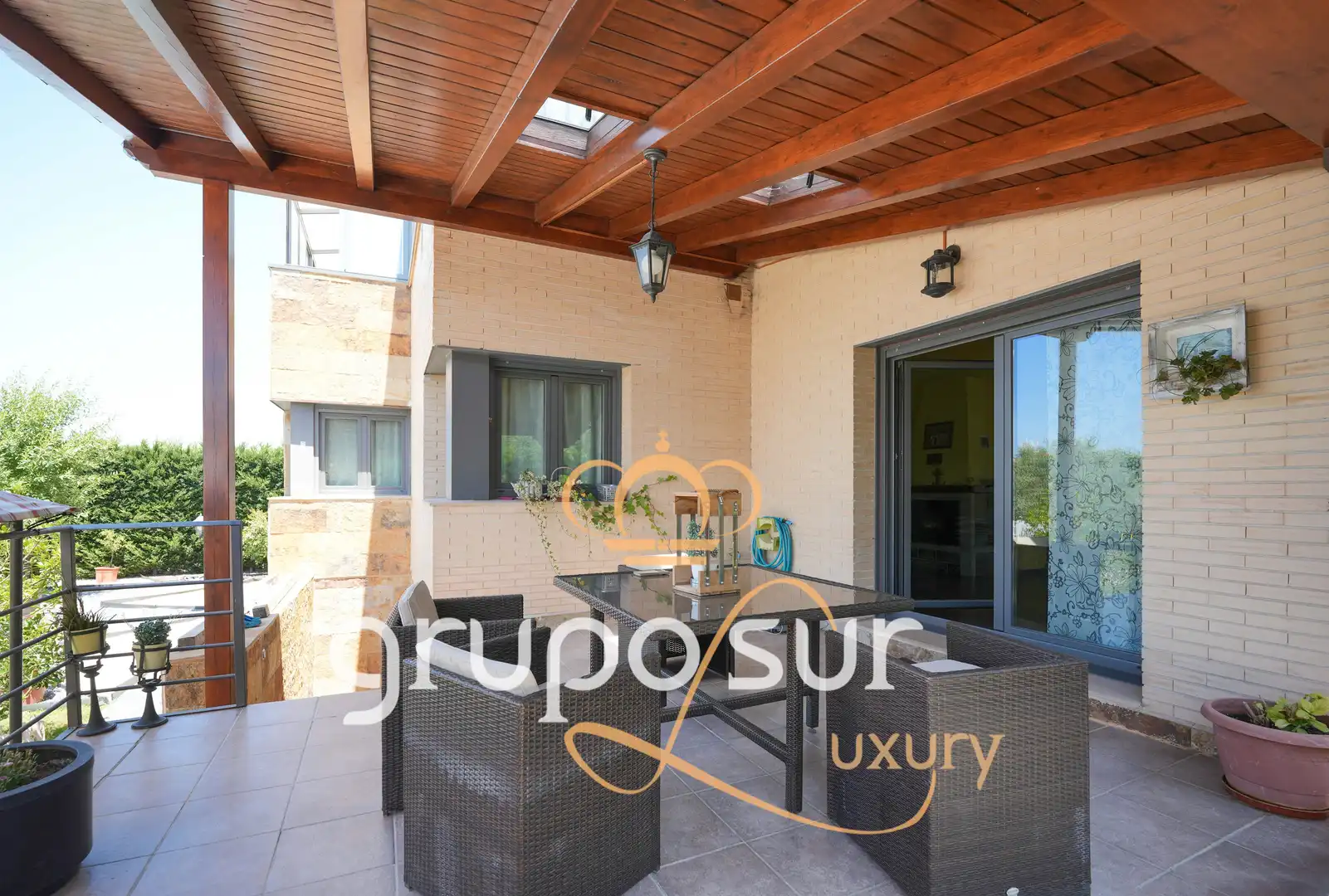 Terraza de Casa o chalet en venta en Aldeamayor de San Martín con Calefacción, Jardín privado y Terraza