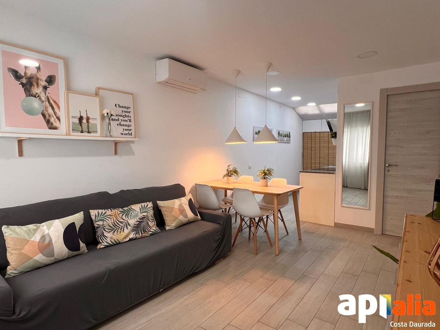 Sala de estar de Piso en venta en Salou con Aire acondicionado y Terraza