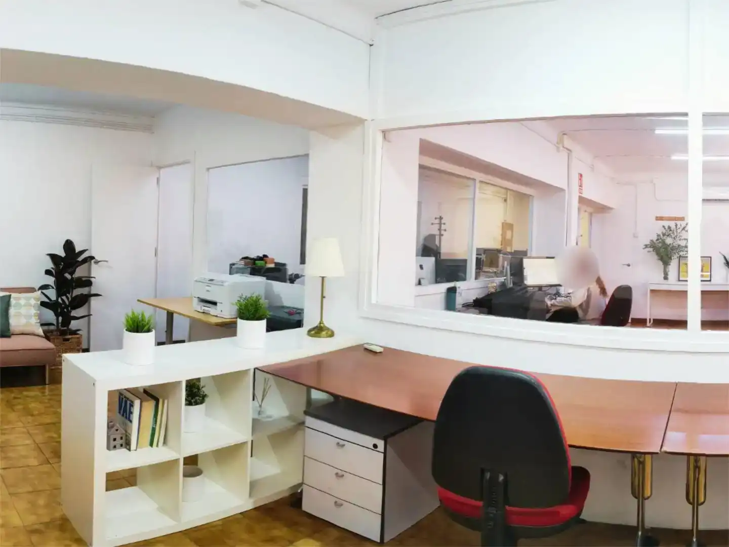 Büro zur Miete in Barcelona mit Klimaanlage, Möbliert und Internet
