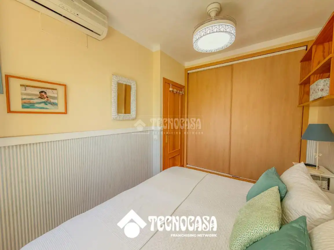Bedroom of Flat for sale in Rota  with Air Conditioner, Terrace and Storage room