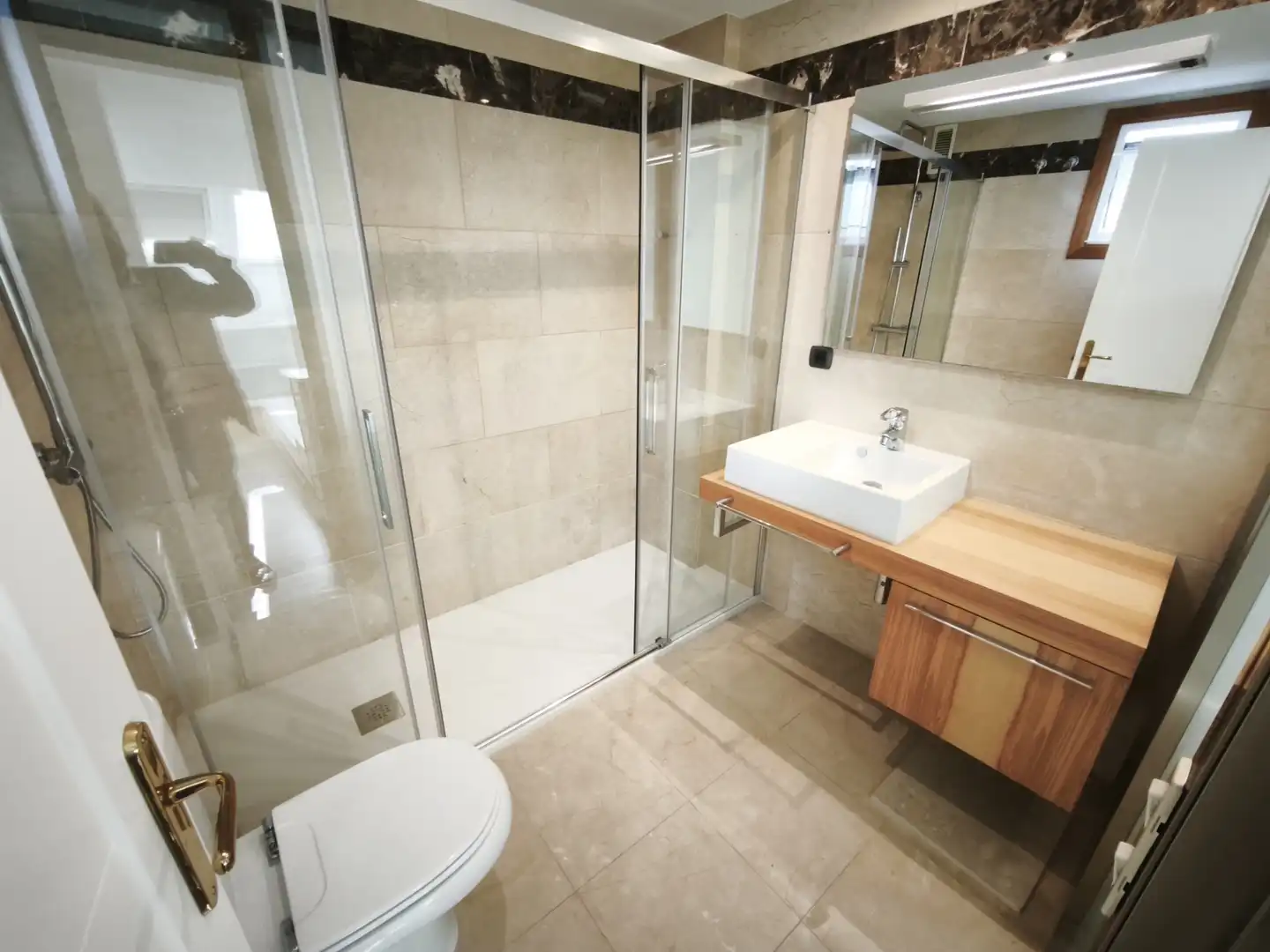 Piso con ascensor en venta en Rúa Colón 23, imagen 35