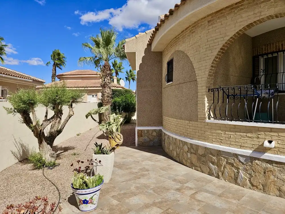 Detached house with pool for sale in Benijófar, imagen 2