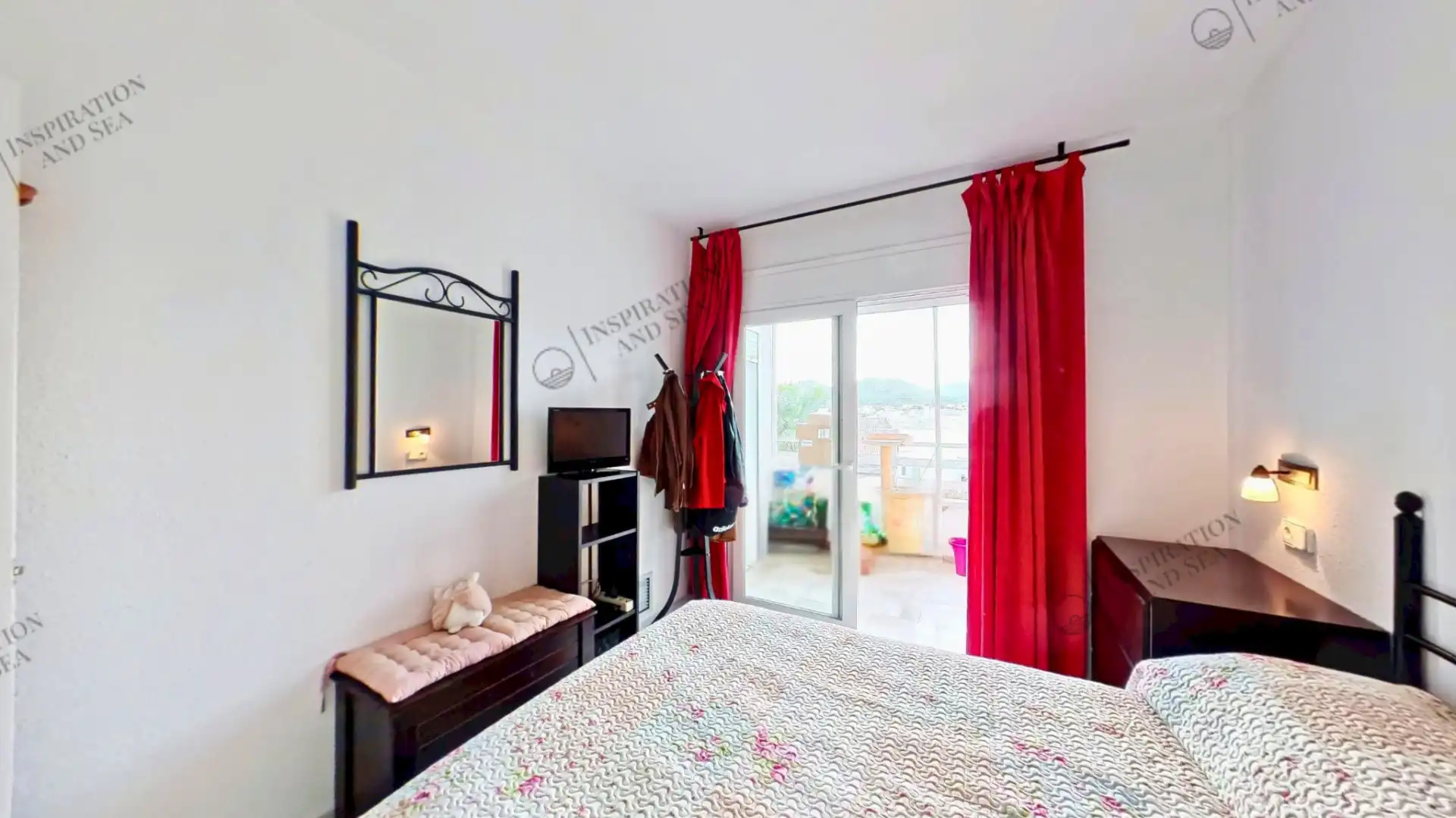 Flat for sale in Marina Botafoc - Platja de Talamanca