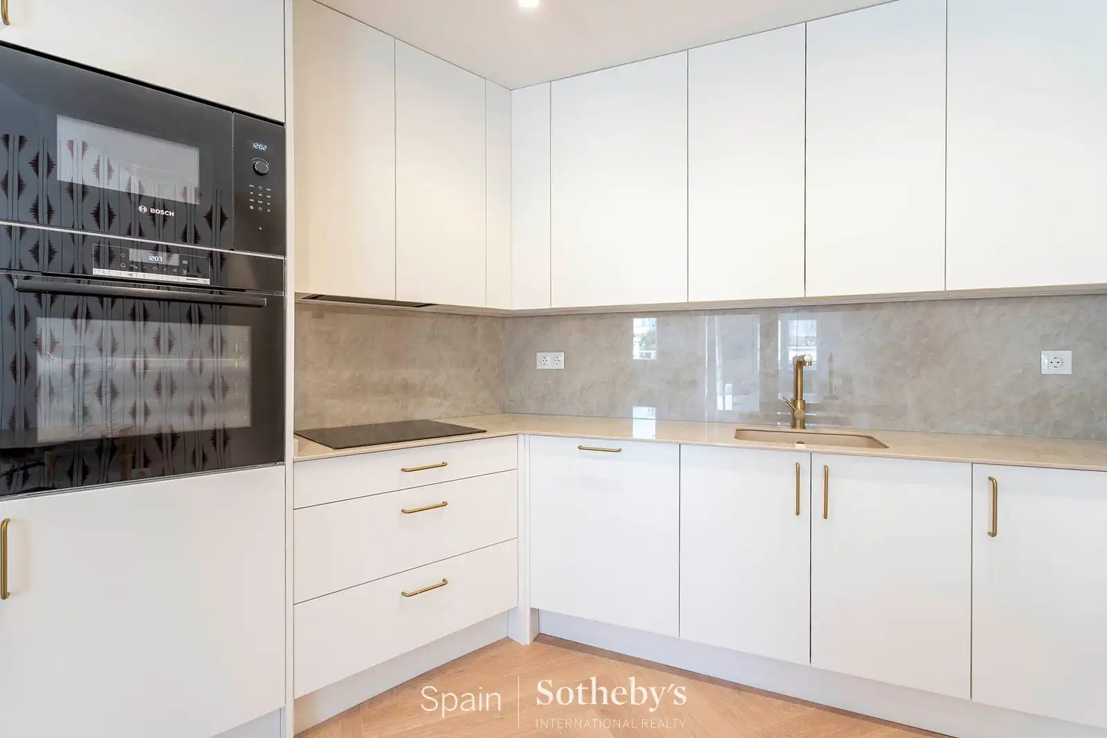 Cocina de Ático en venta en Madrid con Aire acondicionado, Calefacción y Terraza