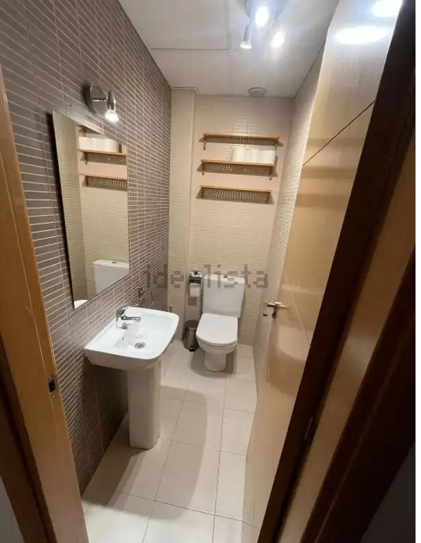 Baño de Piso en venta en Burjassot con Aire acondicionado, Calefacción y Terraza