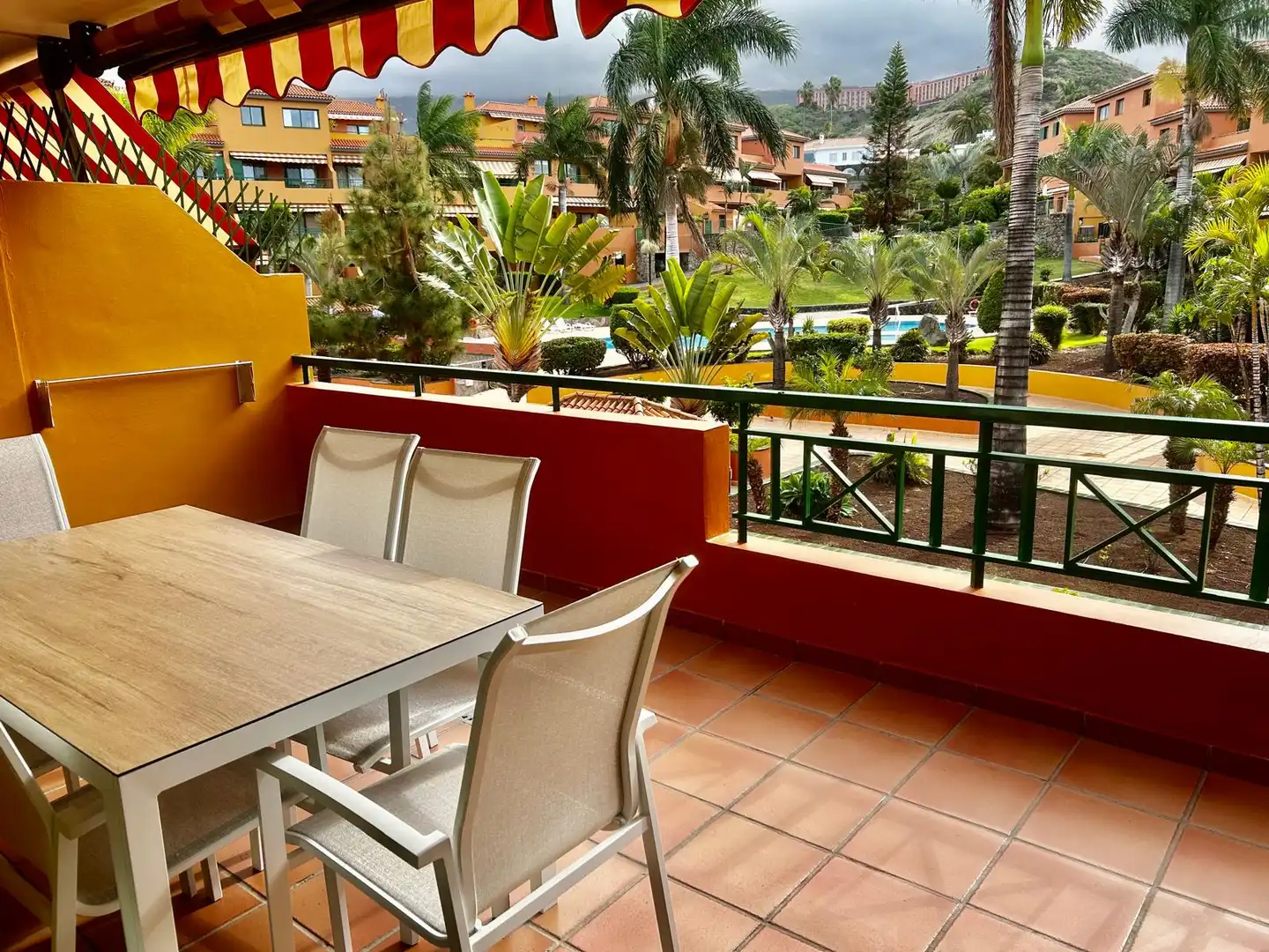 Terraza de Apartamento de alquiler en Puerto de la Cruz con Terraza, Amueblado y Horno