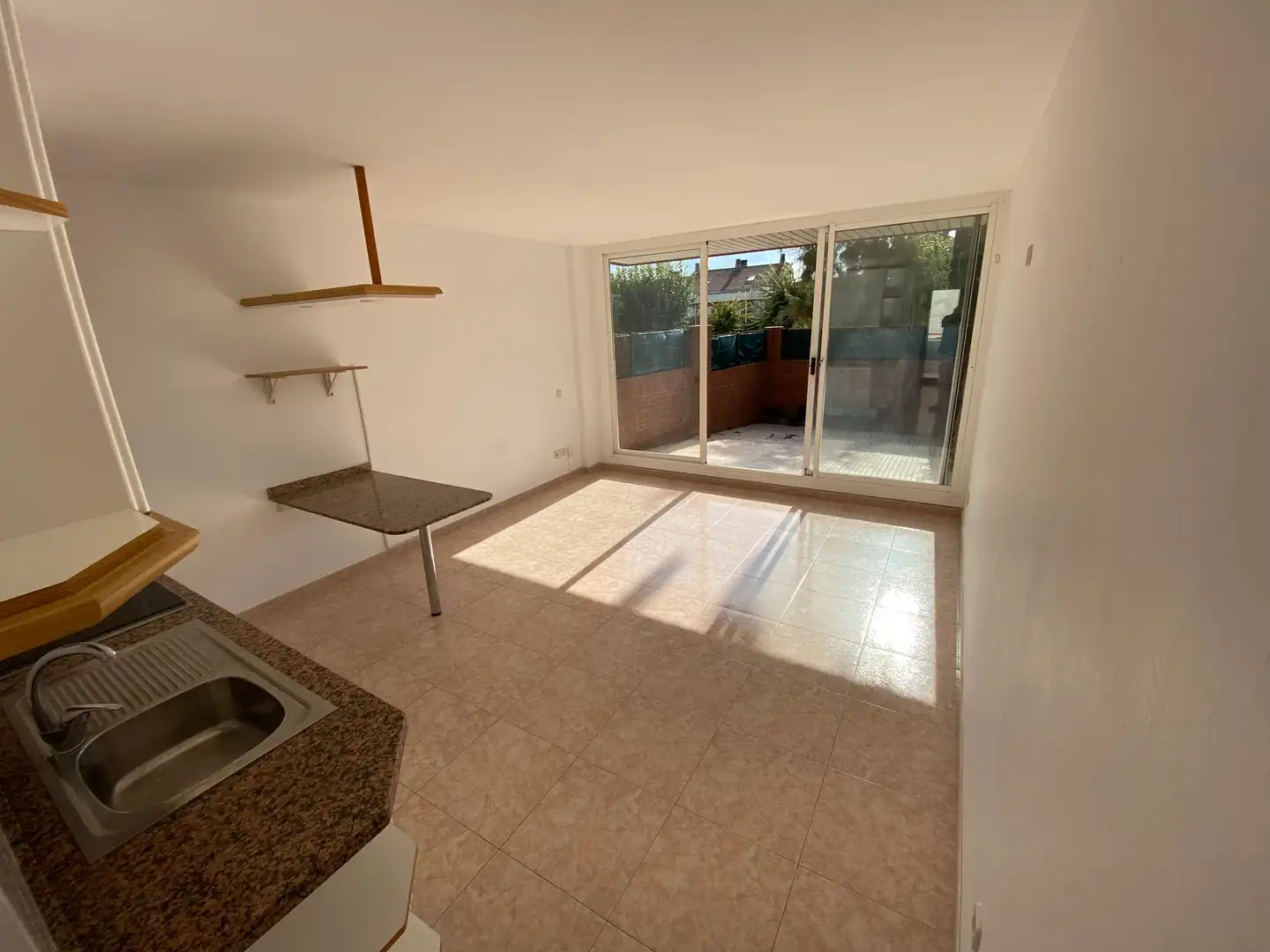Terraza de Planta baja de alquiler en Sant Joan Despí con Calefacción, Horno y Se aceptan mascotas