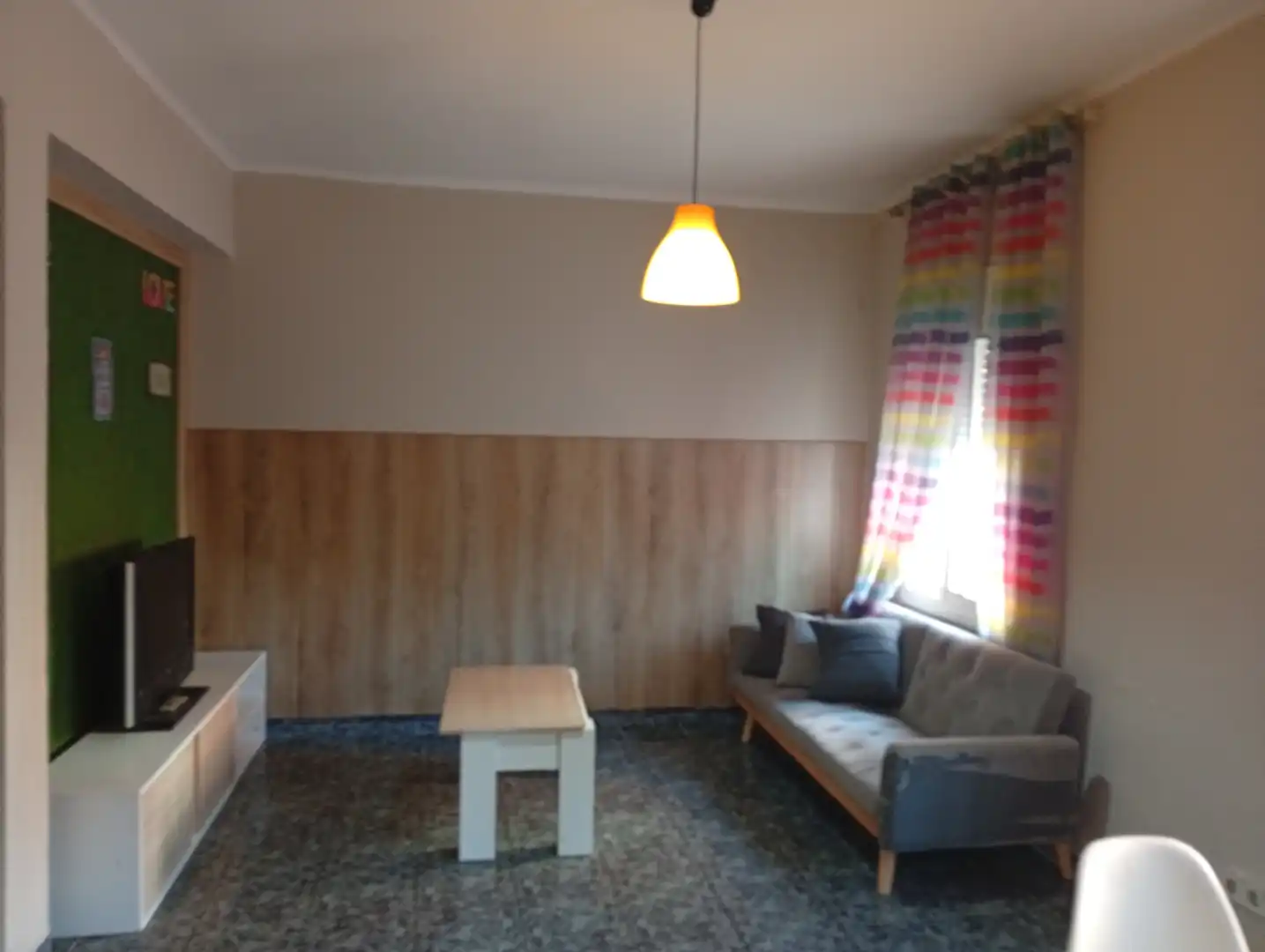 Living room of Flat for rent in Tarragona  with Storage room, Furnished and Oven