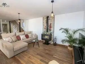 Sala d'estar de Finca rústica de lloguer en Almuñécar amb Aire condicionat, Jardí privat i Terrassa