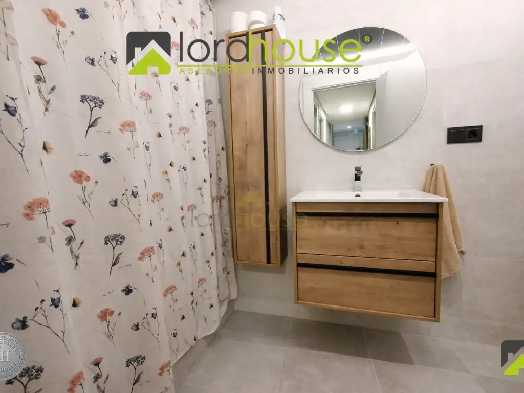 Piso con ascensor en venta en Calle Jose Mouliaa, imagen 24
