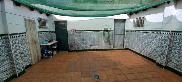 Casa adosada en Venta en Girón - Las Delicias