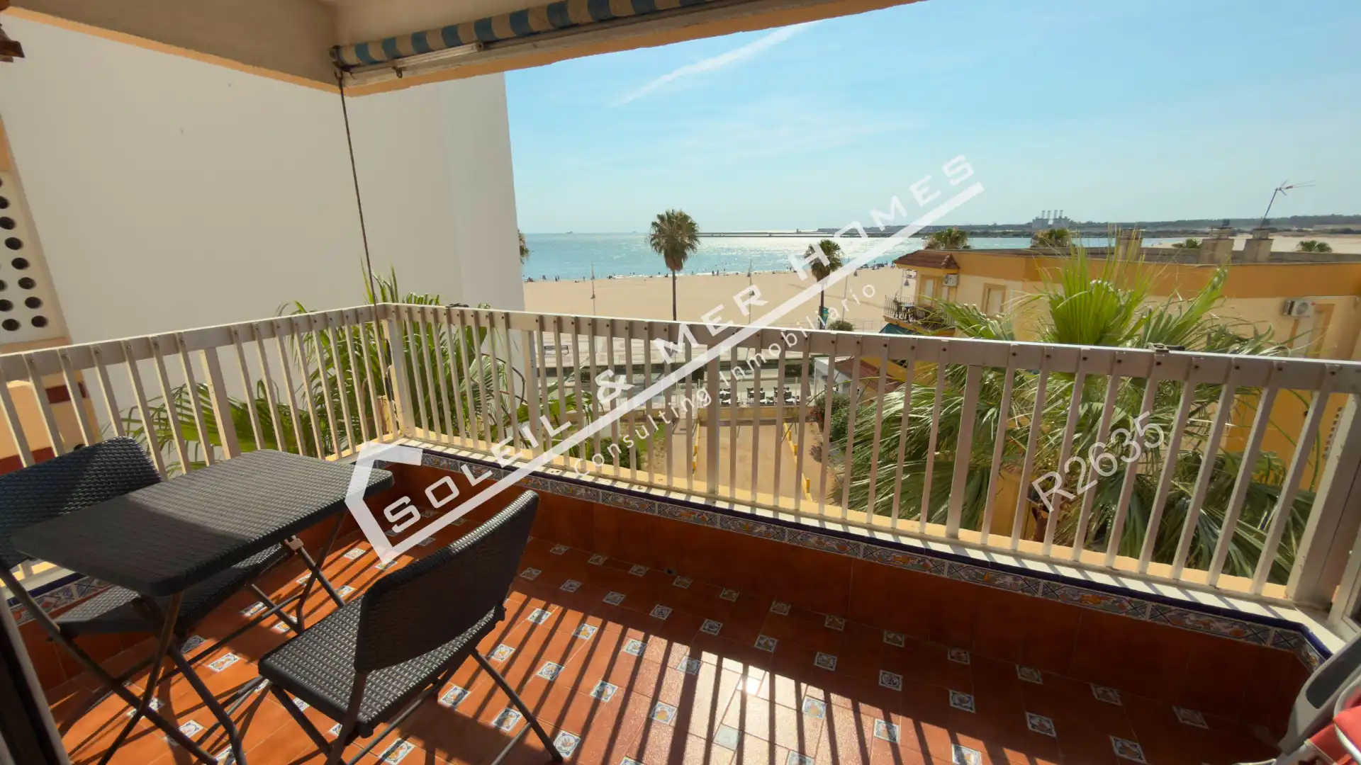 Flat with terrace for sale in Paseo Marítimo, imagen 6
