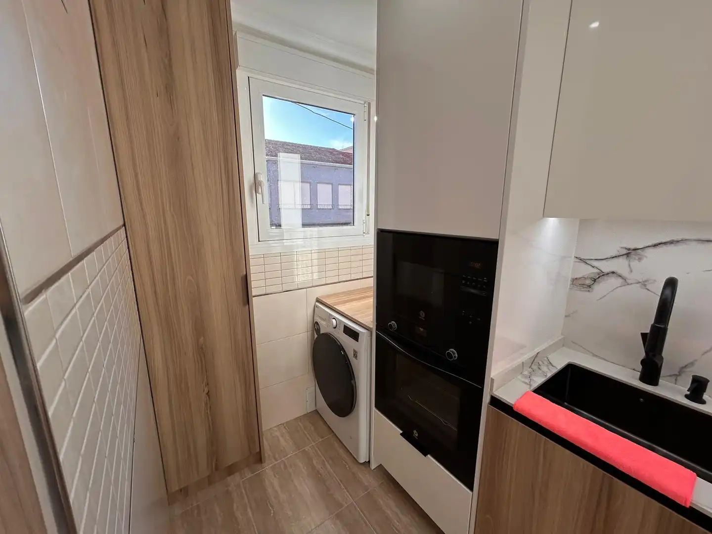 Kitchen of Flat for sale in Dolores  with Air Conditioner, Terrace and Furnished