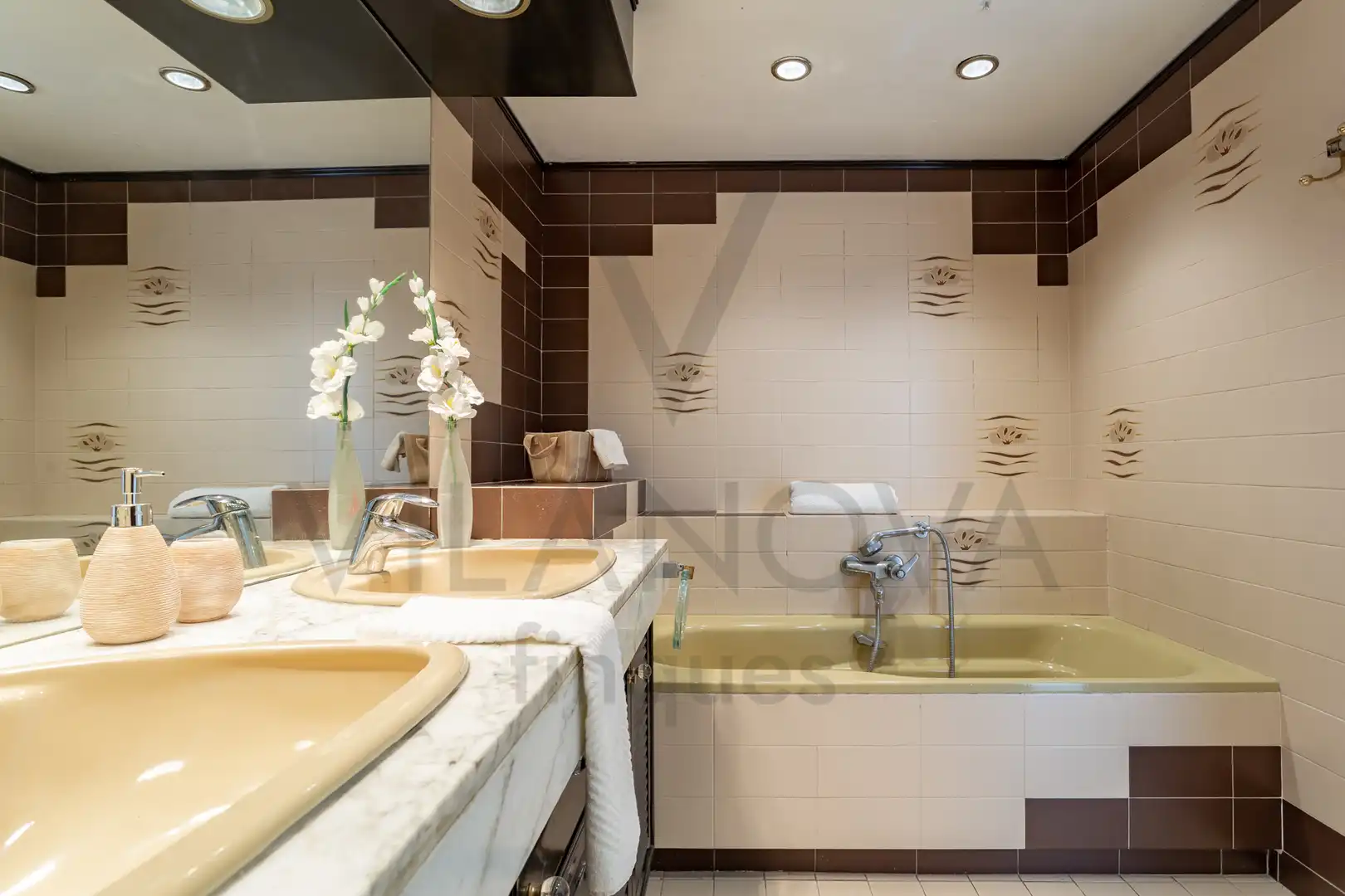 Baño de Piso en venta en Reus con Calefacción, Terraza y Balcón