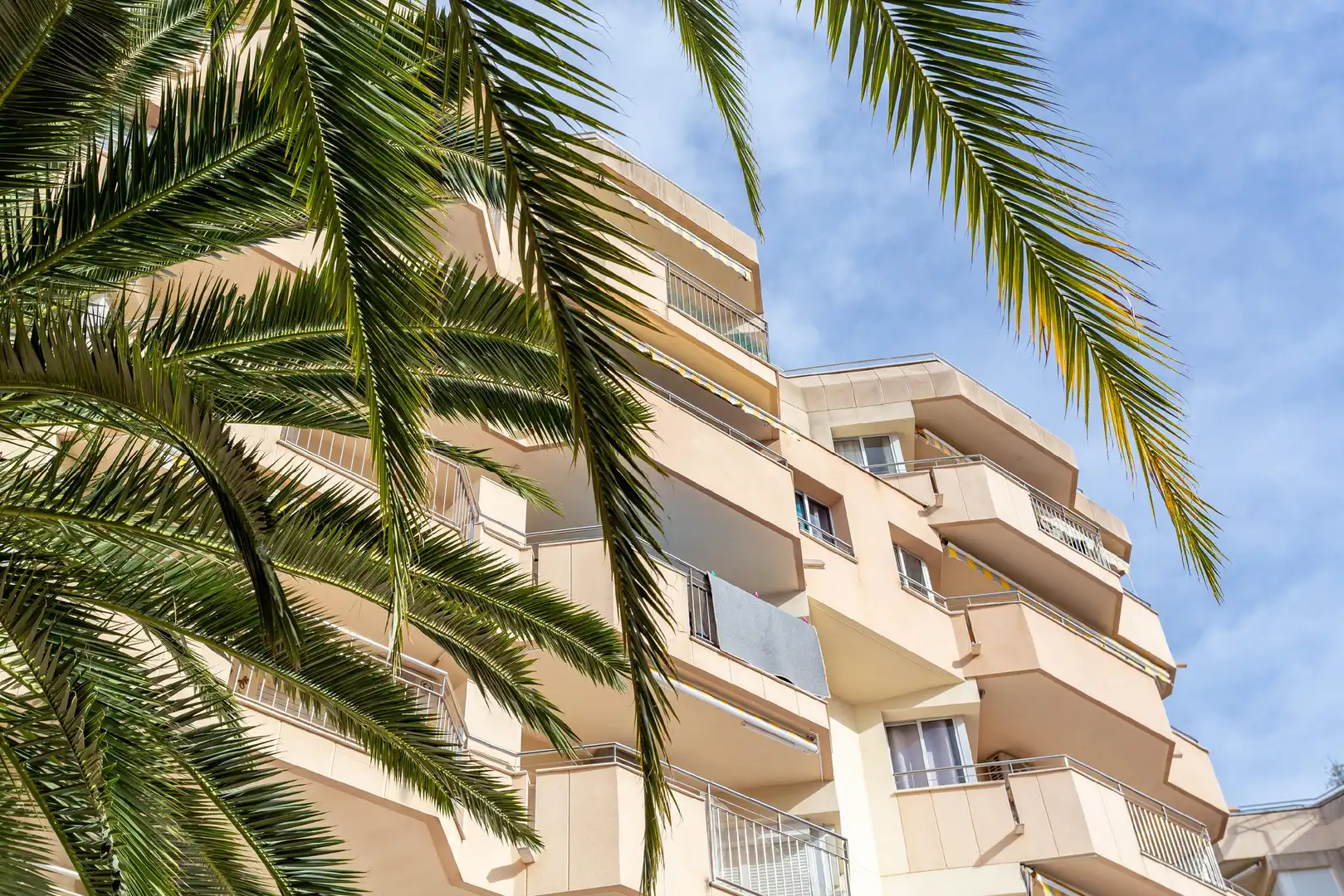 Exterior view of Flat for sale in Salou  with Air Conditioner, Private garden and Terrace
