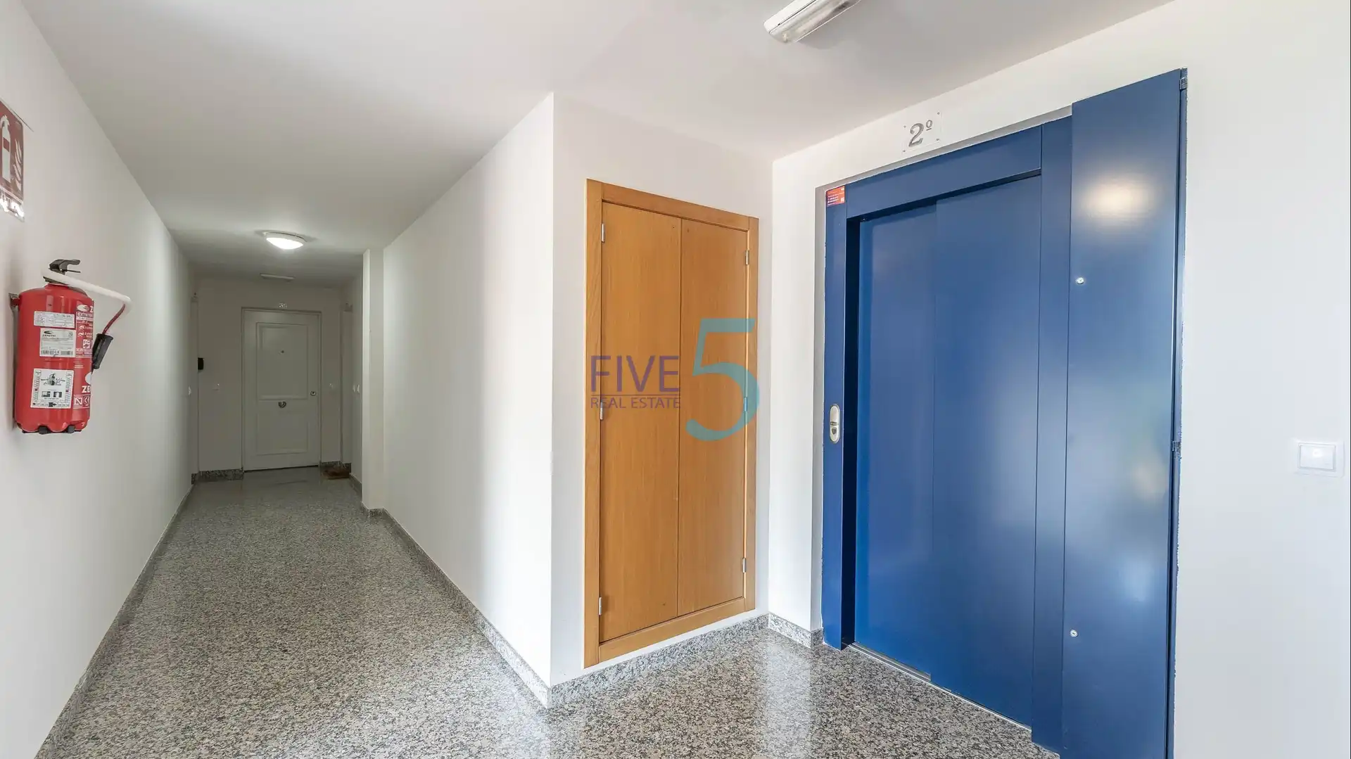 Flat with terrace for sale in San Cayetano, imagen 24