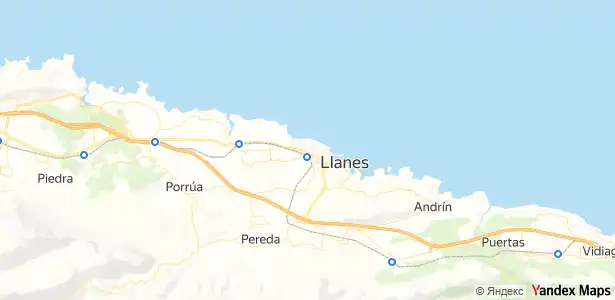 Außenansicht von Garage zum Verkauf in Llanes
