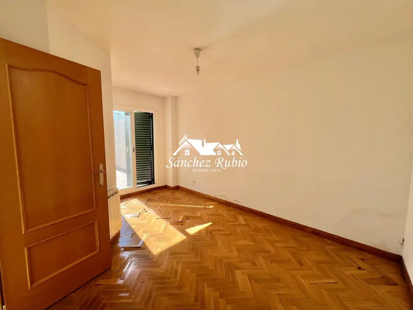 Casa adosada en venda en Galapagar amb Calefacció, Jardí privat i Parquet