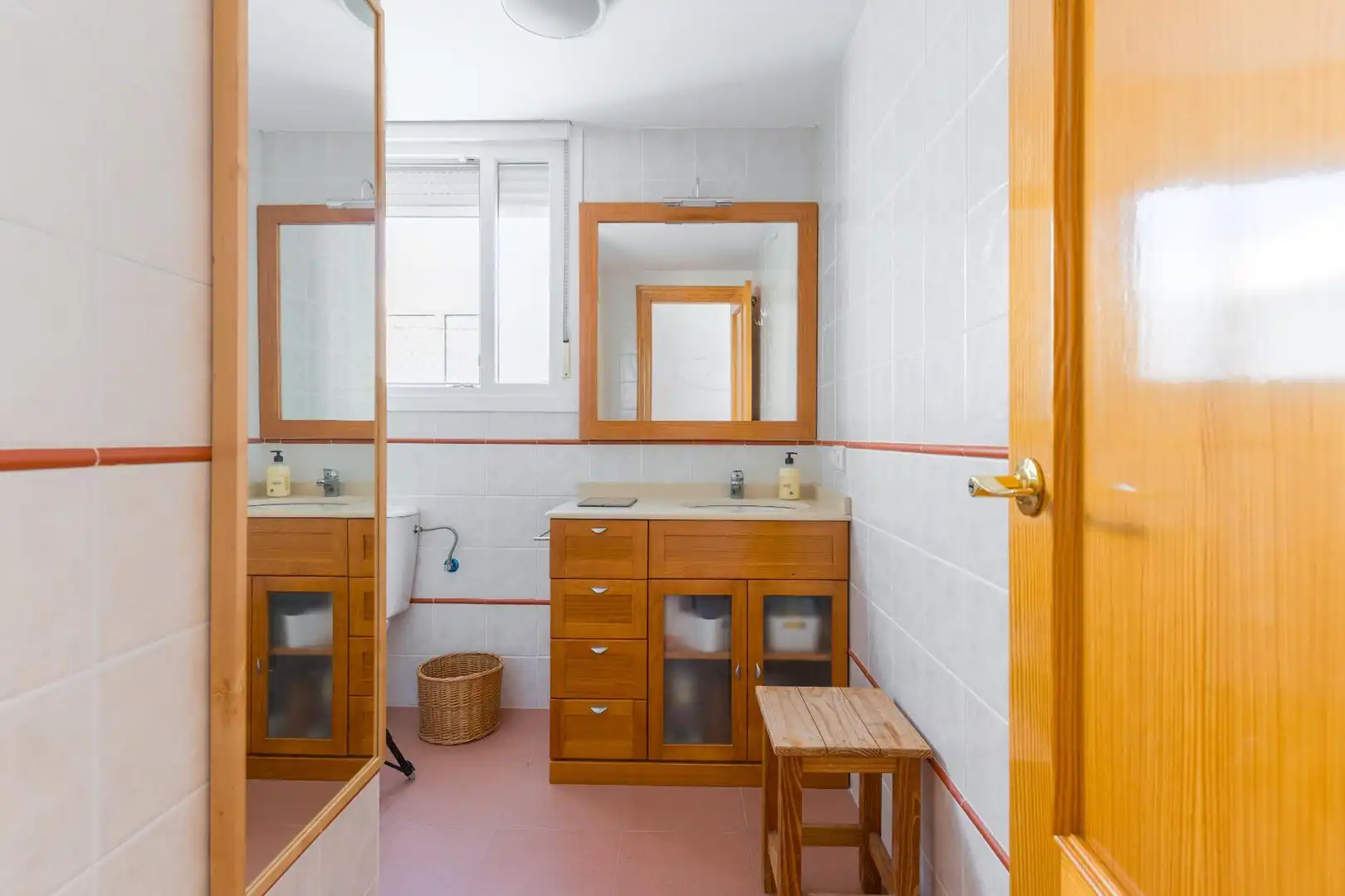 Baño de Ático en venta en El Ejido con Aire acondicionado, Calefacción y Jardín privado