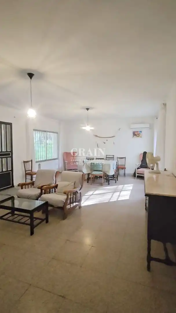 Detached house with pool for sale in Pedanías - Extrarradio, imagen 2