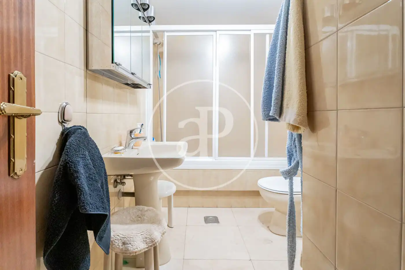 Baño de Piso en venta en Madrid con Aire acondicionado, Calefacción y Terraza
