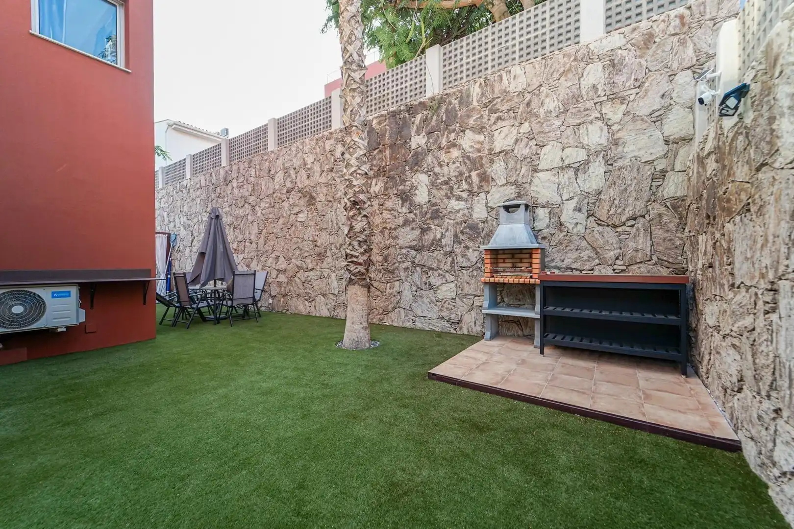 Terrassa de Casa o xalet en venda en Mogán amb Aire condicionat, Jardí privat i Terrassa