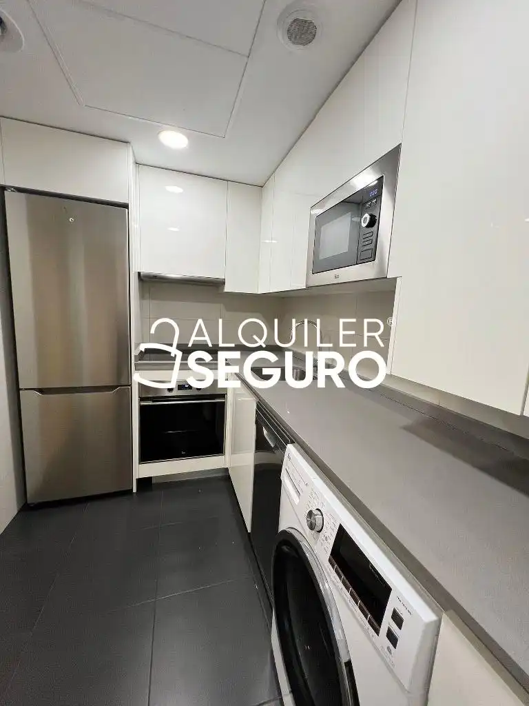 Flat with lift to rent in Mira el Sol, imagen 2