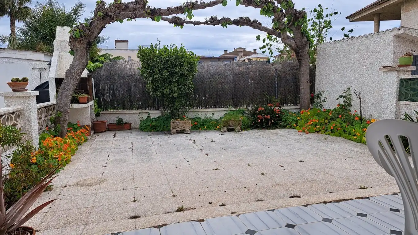 Casa adosada en venta en Cunit Residencial