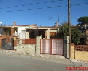 Exterior view of House or chalet for sale in Esparreguera