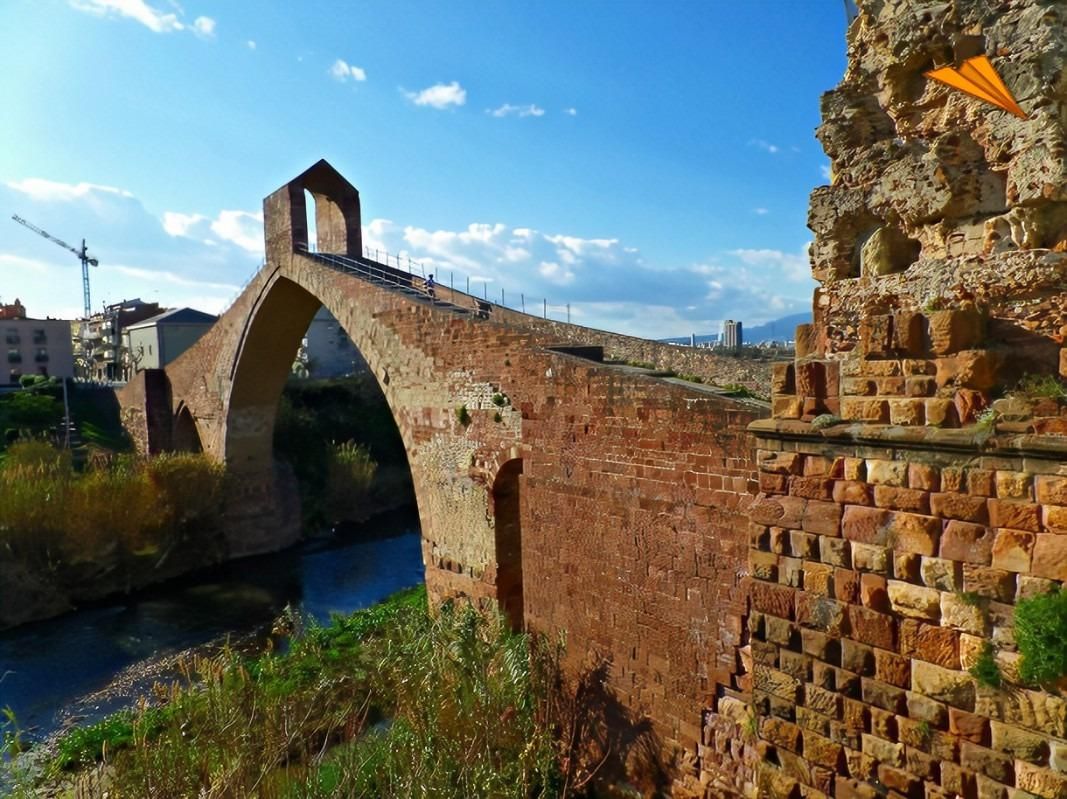 Exterior view of Building for sale in Martorell