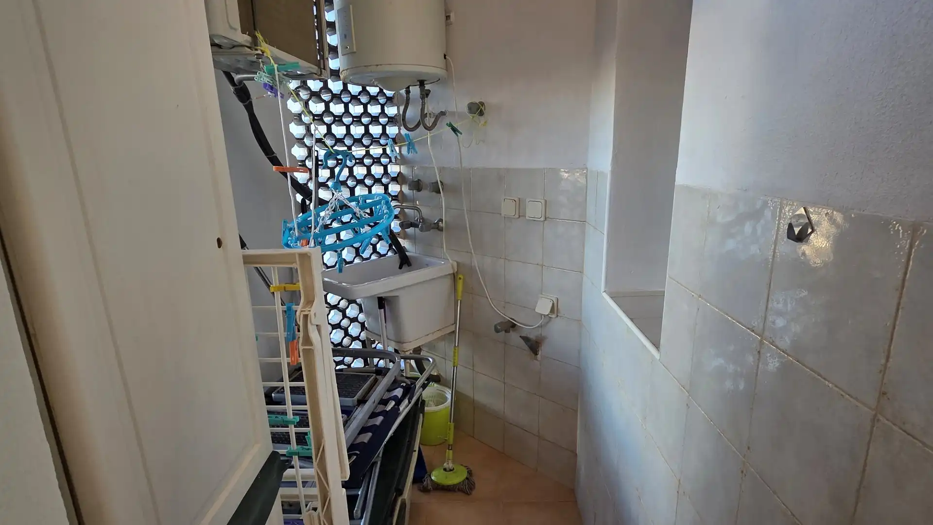 Baño de Piso en venta en Cartagena con Aire acondicionado, Amueblado y Horno