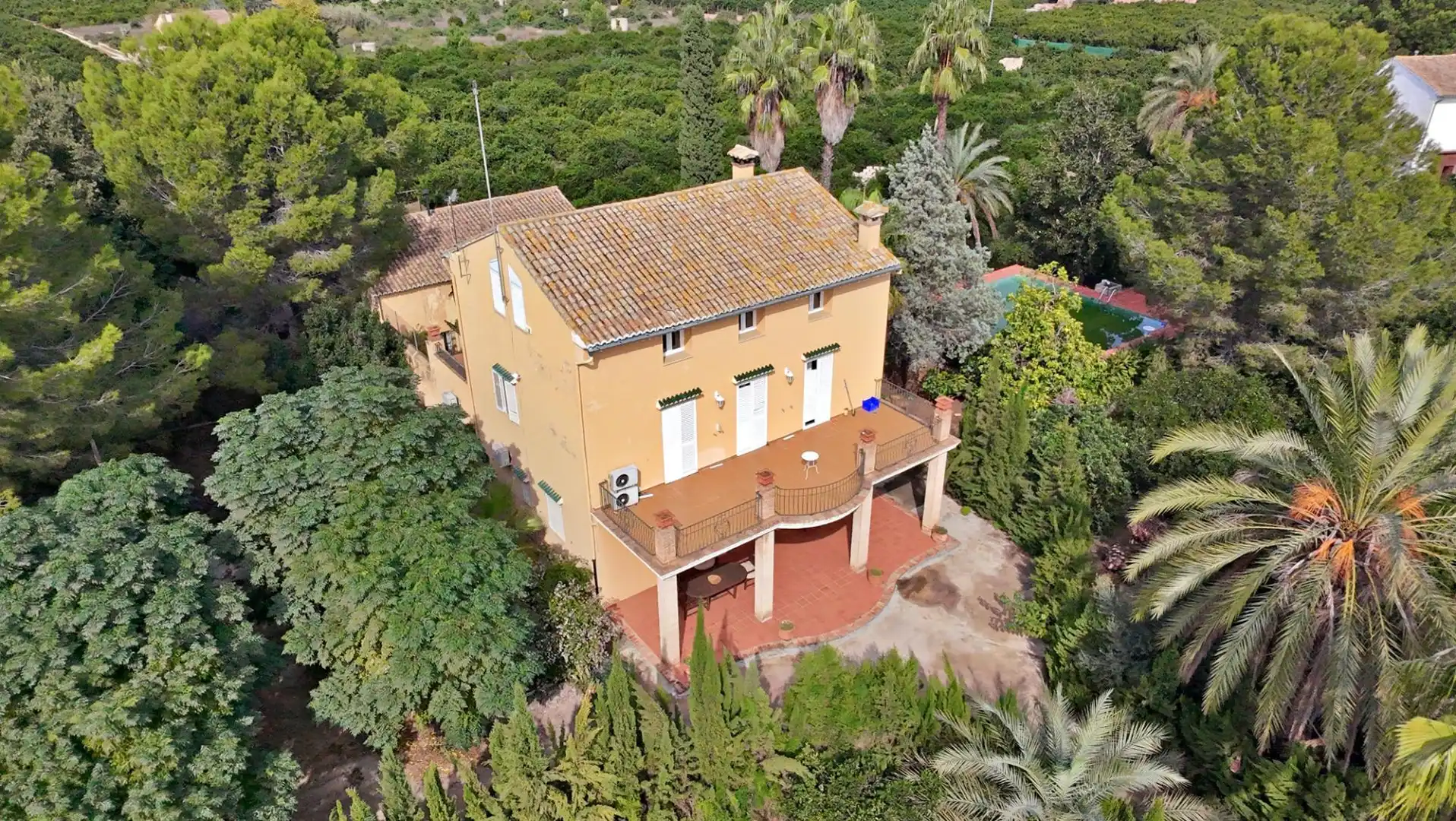 Vista exterior de Finca rústica en venda en Carcaixent amb Aire condicionat, Calefacció i Jardí privat
