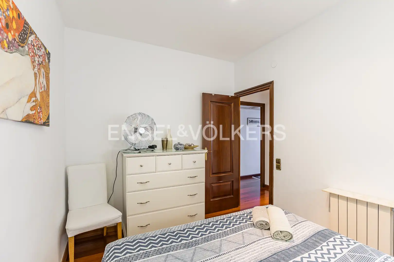 Bedroom of Flat for sale in Barcelona  with Air Conditioner, Heating and Parquet flooring