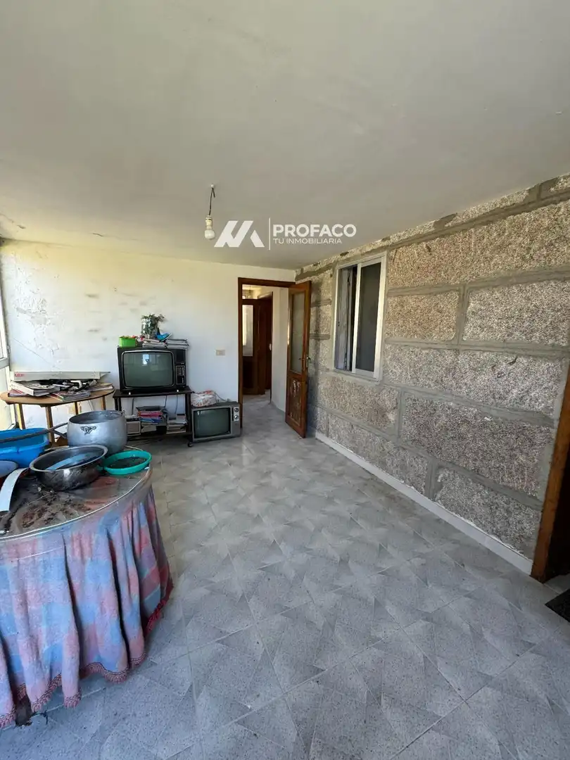 Vista exterior de Casa o chalet en venta en O Irixo con Terraza y Amueblado